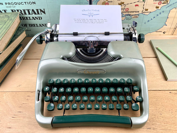 Oliver MT10 Typewriter