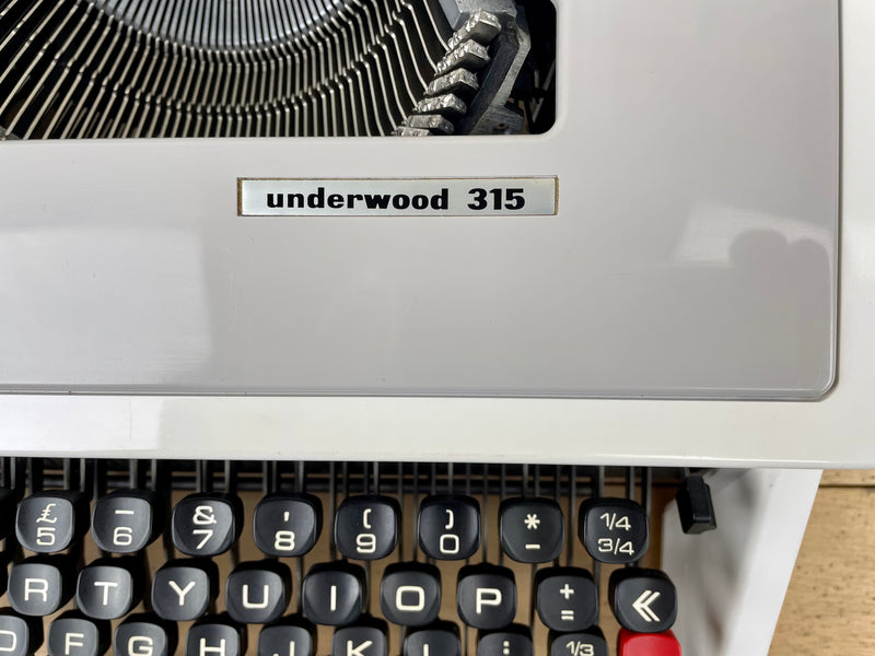 Typewriter, Underwood 315 - Grey