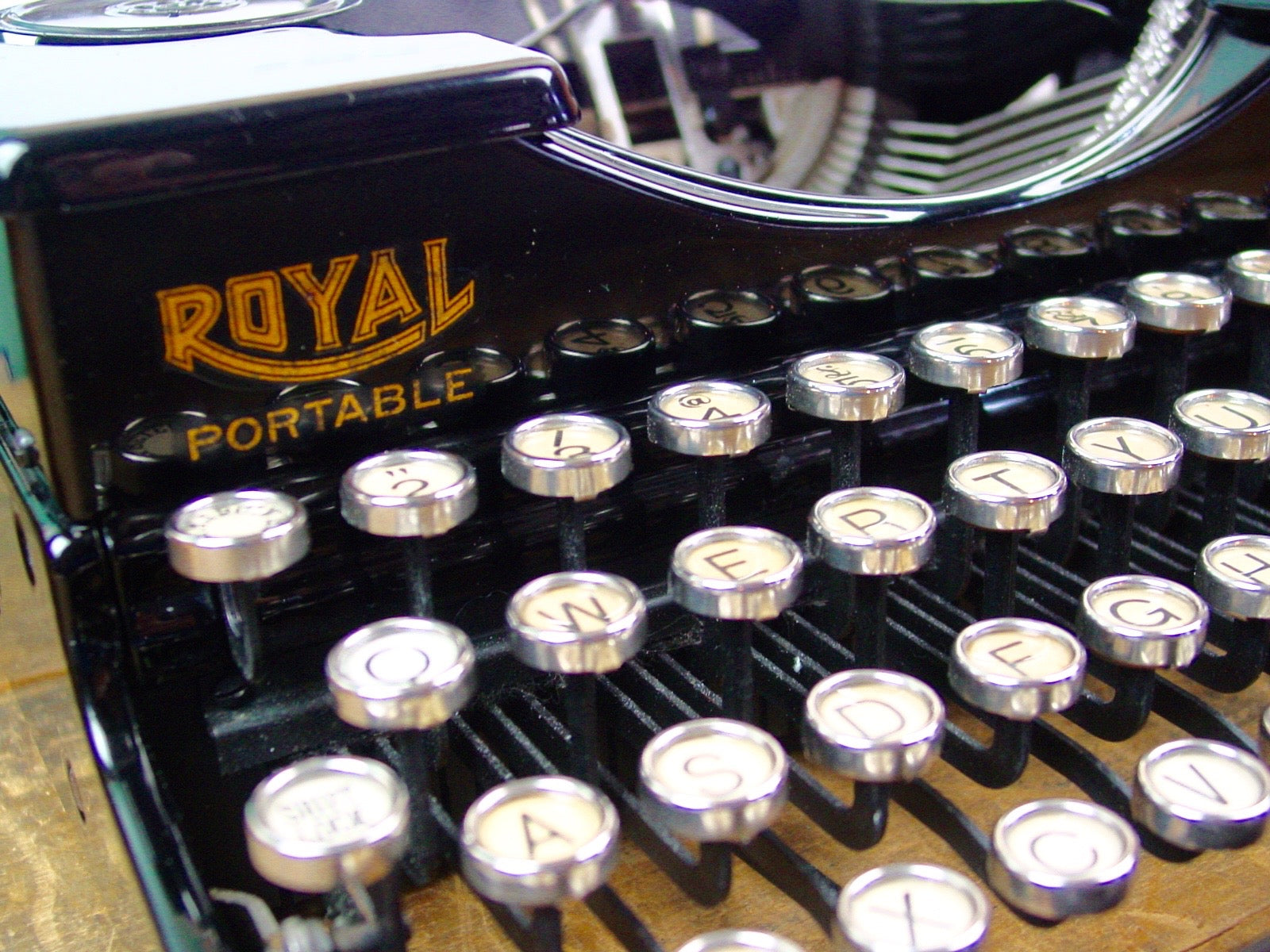 Typewriter , 1926 Royal Portable – Charlie Foxtrot Vintage