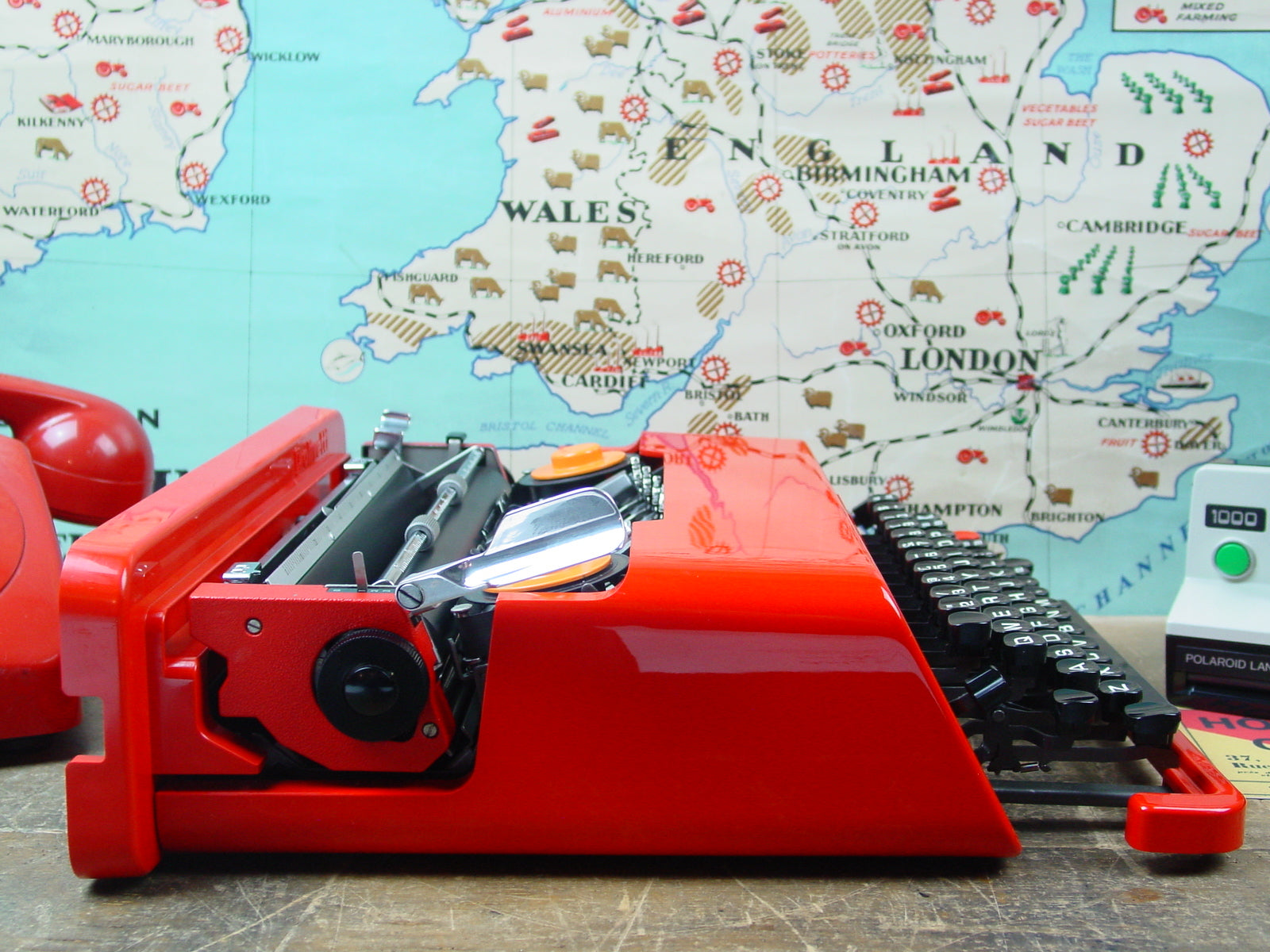 Olivetti Valentine – Charlie Foxtrot Vintage