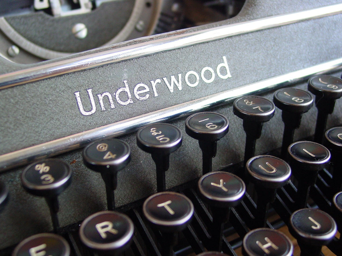 Underwood Champion Portable – Charlie Foxtrot Vintage