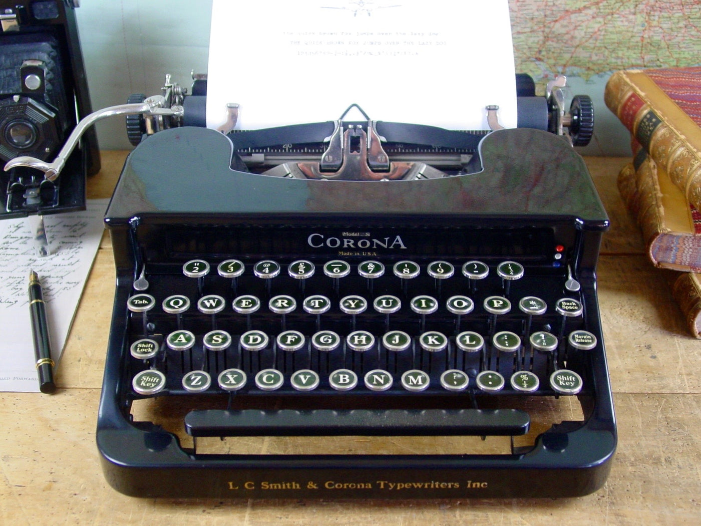 Vintage Smith 2024 Corona typewriter