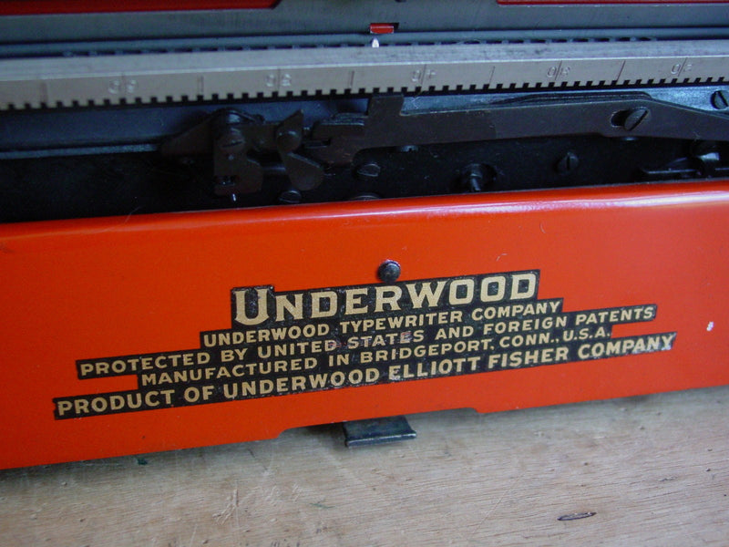 Rare Red Underwood Universal  Portable