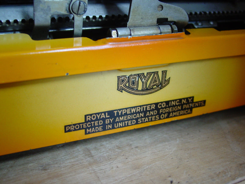 Royal Portable - Yellow