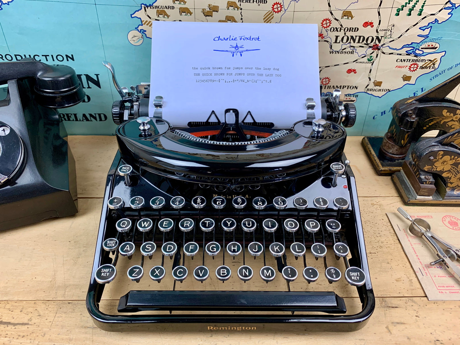 Remington Noiseless Portable タイプライター Remington Noiseless 7 – Toronto Typewriters