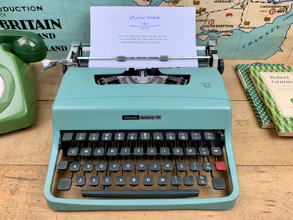 Olivetti Lettera 32 typewriter by Charlie Foxtrot Typewriters