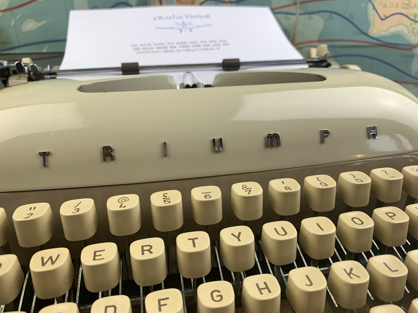 Triumph Perfekt – Charlie Foxtrot Vintage
